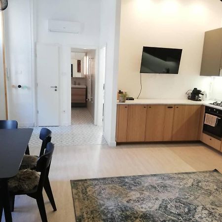 2 Bedroom Stylish Apartment In Buda بودابست المظهر الخارجي الصورة